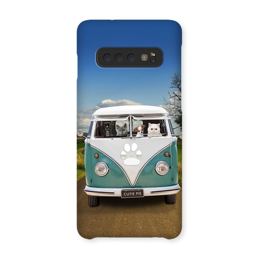 Pet Portraits | The Retro Bus: Custom Pet Phone Case | Paw & Glory