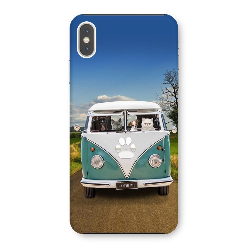 Pet Portraits | The Retro Bus: Custom Pet Phone Case | Paw & Glory