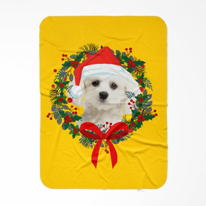 Christmas Wreath: Minimalist Custom Pet Blanket - Paw & Glory - #pet portraits# - #dog portraits# - #pet portraits uk#